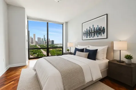 233 East 13th Street Chicago IL 60605