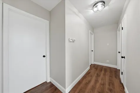 13409 South Komenski Avenue Robbins IL 60472