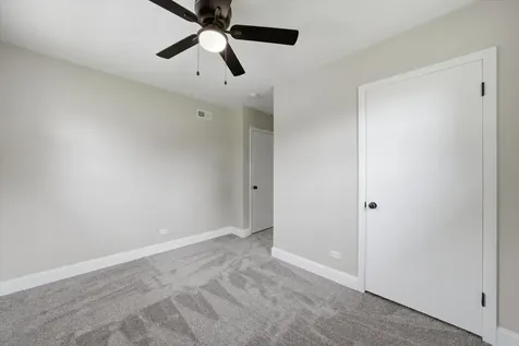13409 South Komenski Avenue Robbins IL 60472