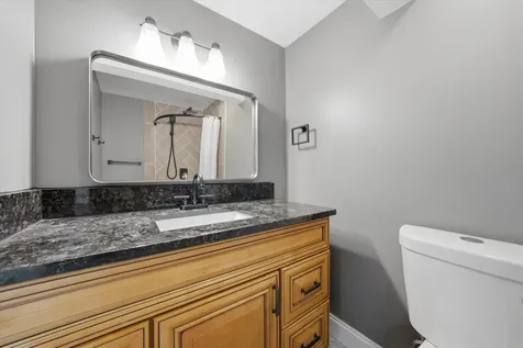 13409 South Komenski Avenue Robbins IL 60472