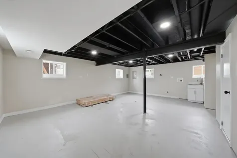 13409 South Komenski Avenue Robbins IL 60472