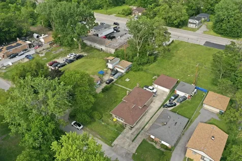 13409 South Komenski Avenue Robbins IL 60472