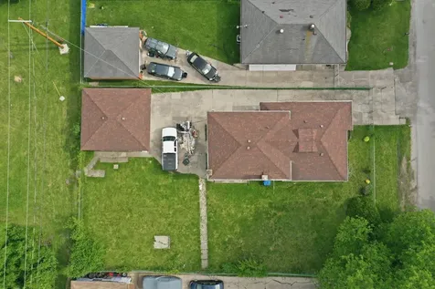 13409 South Komenski Avenue Robbins IL 60472
