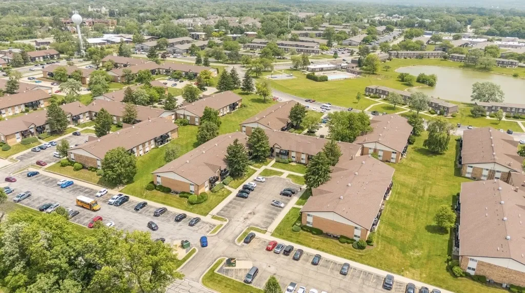 7A Kingery Quarter Avenue Willowbrook IL 60527