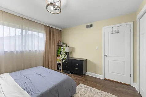 7A Kingery Quarter Avenue Willowbrook IL 60527