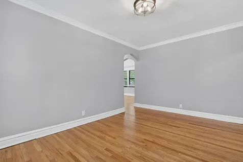 323 West Calendar Avenue La Grange IL 60525