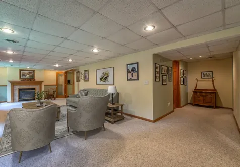 920 Mesa Drive Freeport IL 61032