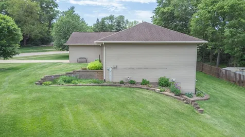 920 Mesa Drive Freeport IL 61032