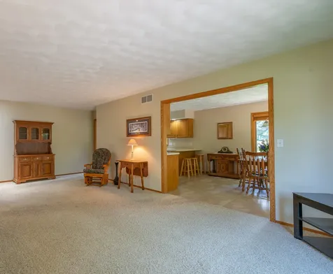 920 Mesa Drive Freeport IL 61032