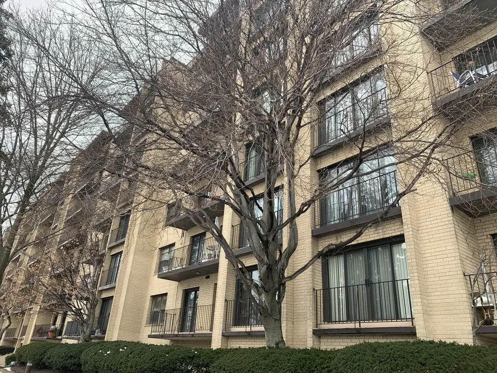 4601 West Touhy Avenue Lincolnwood IL 60712