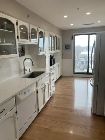 4601 West Touhy Avenue Lincolnwood IL 60712