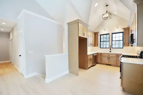 28722 North Madison Avenue Wauconda IL 60084