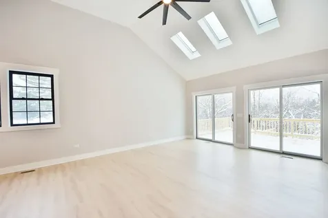 28722 North Madison Avenue Wauconda IL 60084