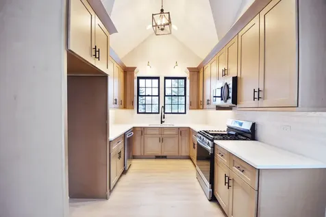 28722 North Madison Avenue Wauconda IL 60084