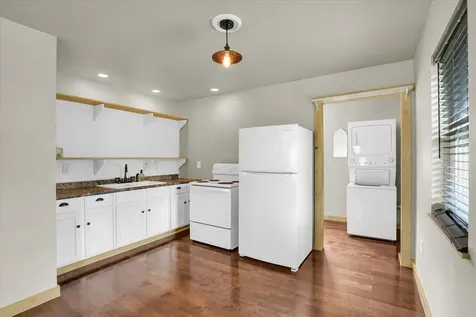 521 North Mcclellan Street Sullivan IL 61951