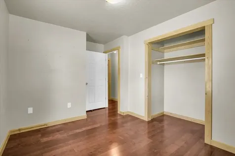 521 North Mcclellan Street Sullivan IL 61951