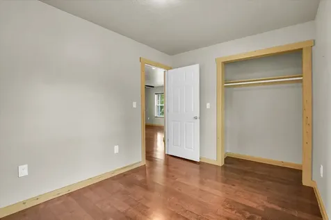 521 North Mcclellan Street Sullivan IL 61951