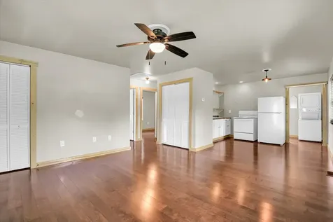521 North Mcclellan Street Sullivan IL 61951