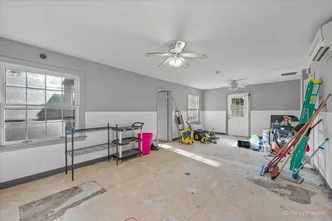 842 West Northwest Highway Palatine IL 60067