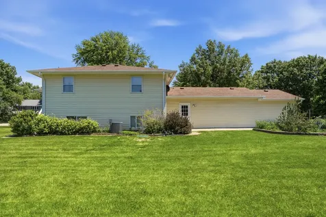 3603 14TH Avenue Sterling IL 61081
