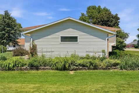 3603 14TH Avenue Sterling IL 61081
