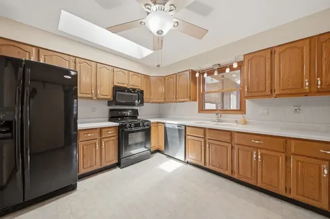 3603 14TH Avenue Sterling IL 61081