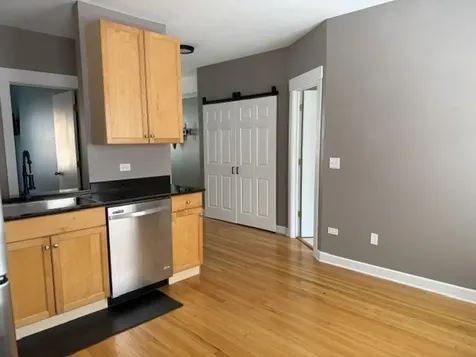 2537 Prairie Avenue Evanston IL 60201