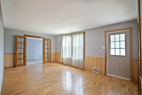 26094 West Ingleside Avenue Ingleside IL 60041