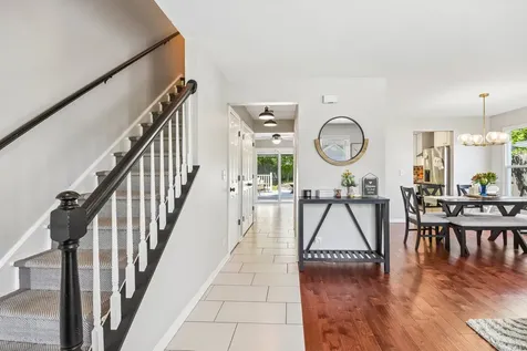 335 Farmhill Circle Wauconda IL 60084