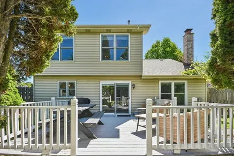 335 Farmhill Circle Wauconda IL 60084