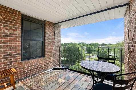 720 Weidner Road Buffalo Grove IL 60089