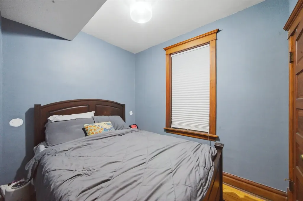 3438 North Seeley Avenue Chicago IL 60618