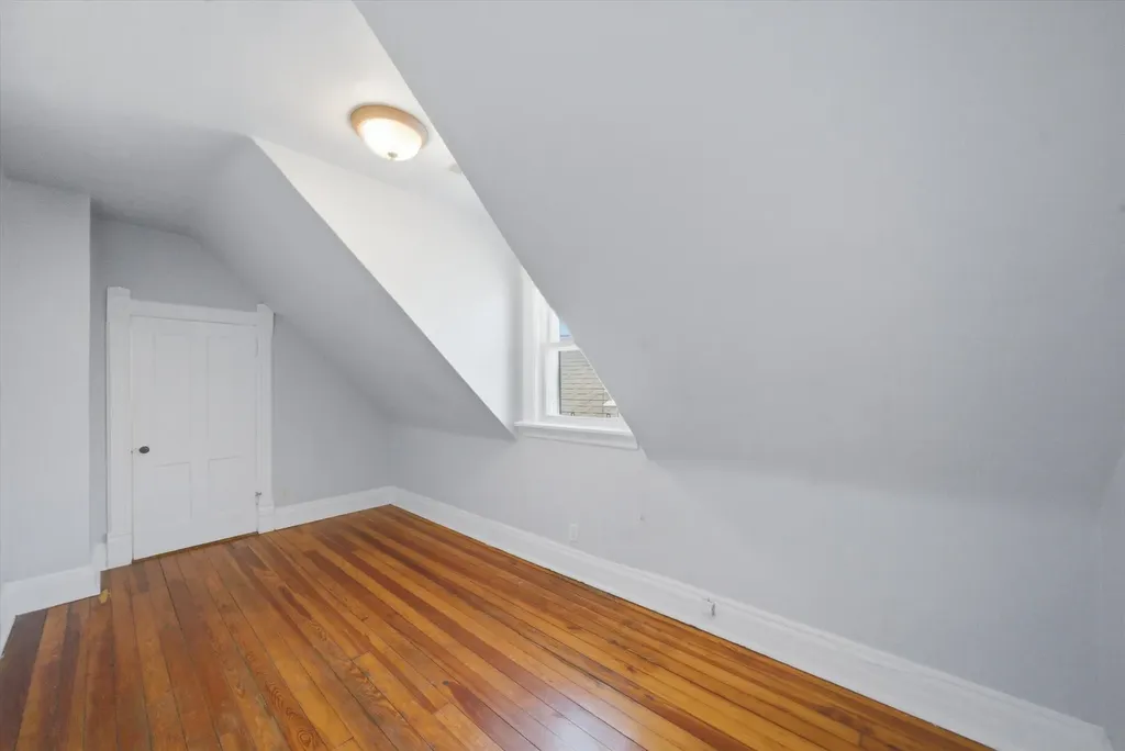 3438 North Seeley Avenue Chicago IL 60618