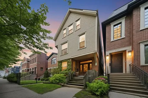 3438 North Seeley Avenue Chicago IL 60618