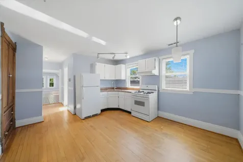 3438 North Seeley Avenue Chicago IL 60618