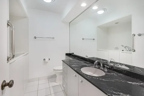 6400 North Cicero Avenue Lincolnwood IL 60712
