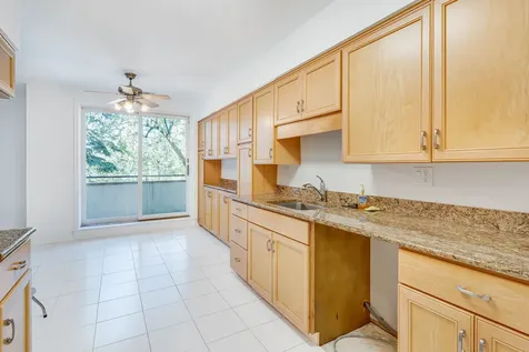 6400 North Cicero Avenue Lincolnwood IL 60712