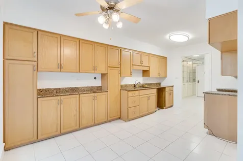 6400 North Cicero Avenue Lincolnwood IL 60712