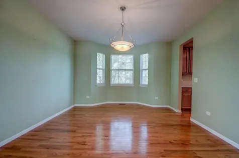 860 Spring Creek Circle Naperville IL 60565