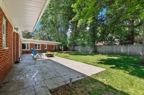 7300 West 108th Place Worth IL 60482