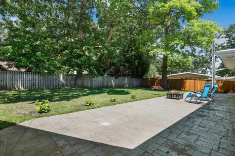 7300 West 108th Place Worth IL 60482