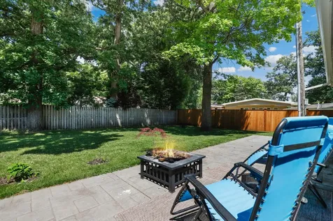 7300 West 108th Place Worth IL 60482