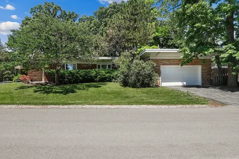 7300 West 108th Place Worth IL 60482