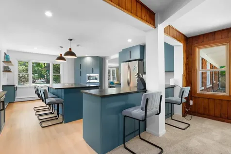 7300 West 108th Place Worth IL 60482