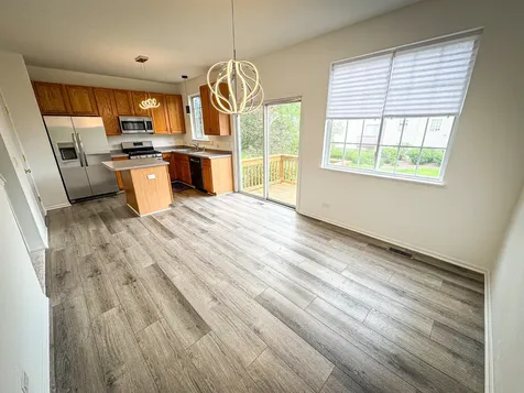 1758 Fredericksburg Lane Aurora IL 60503
