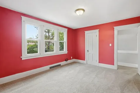 2416 17TH Avenue Rock Island IL 61201