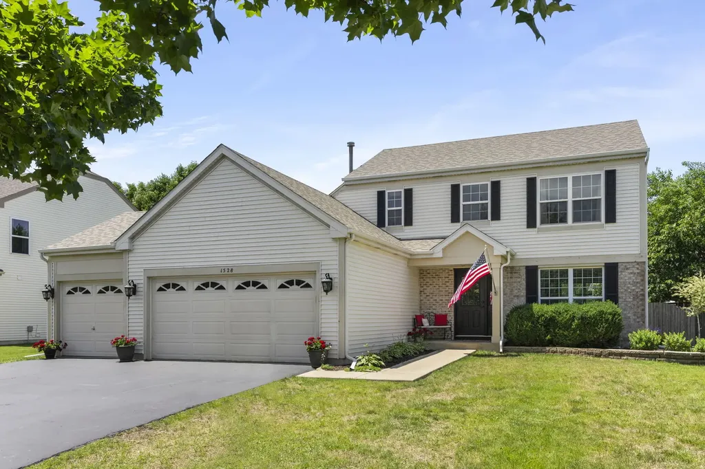 1528 Schumacher Drive Bolingbrook IL 60490