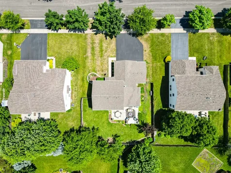 1528 Schumacher Drive Bolingbrook IL 60490