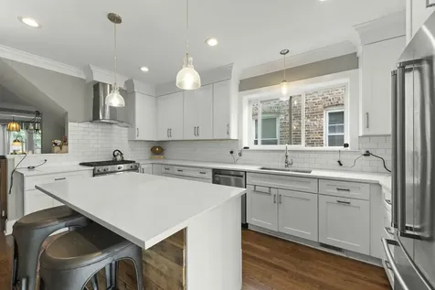 2416 Elmwood Avenue Berwyn IL 60402