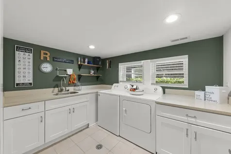 2416 Elmwood Avenue Berwyn IL 60402